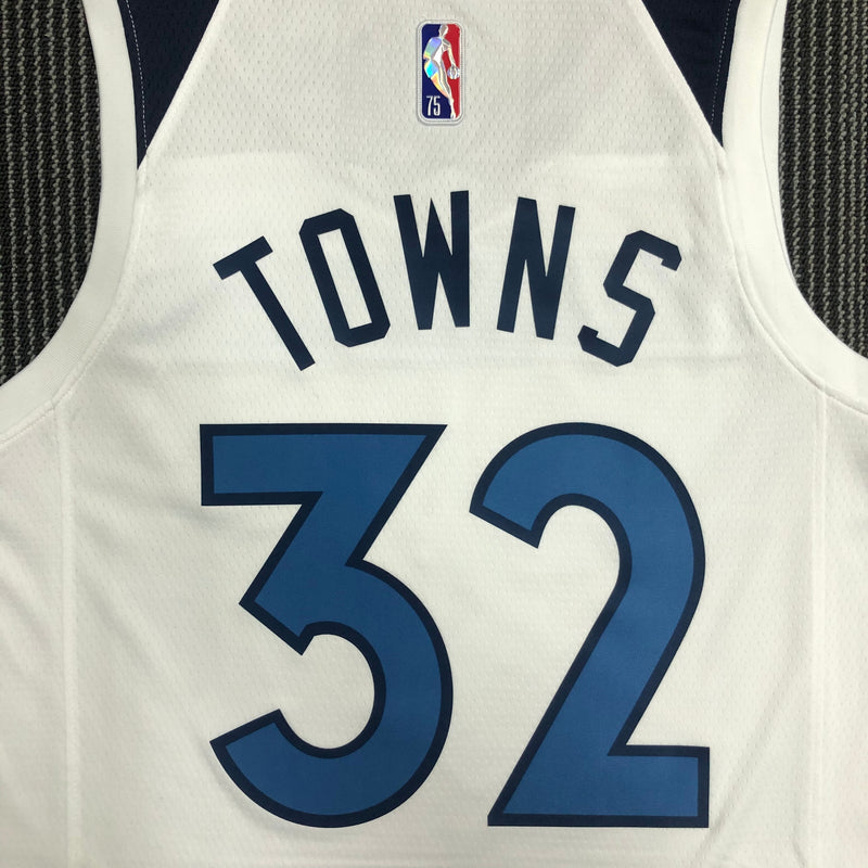 TOWNS - MINNESOTA TIMBERWOLVES 75 ANOS